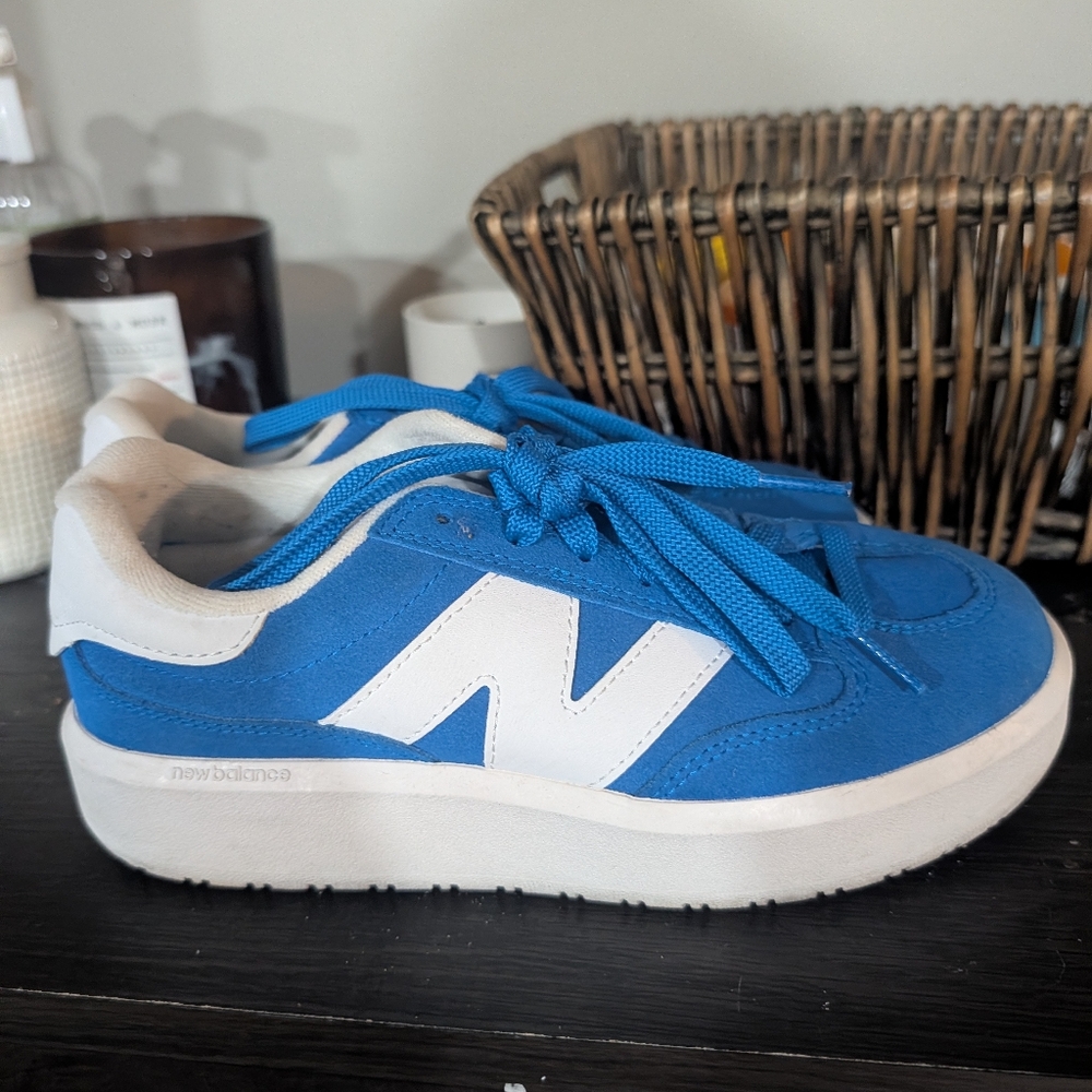 New Balance Sneakers in Blue and White